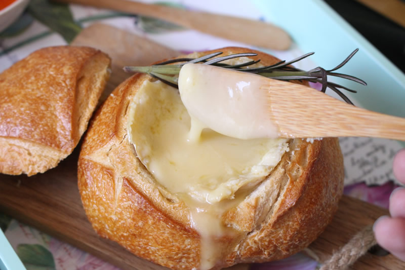 Receita de Camembert no Pão
